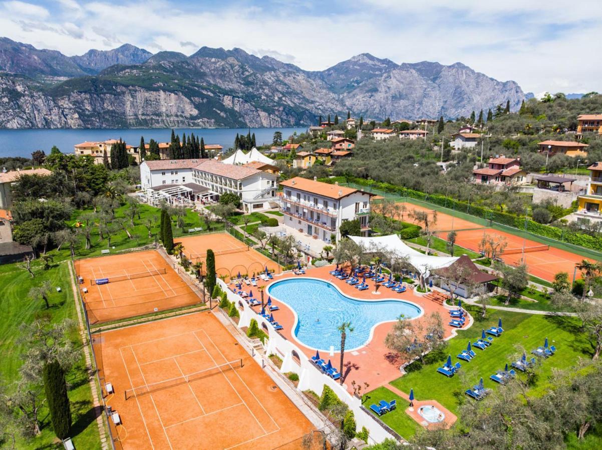 Club Hotel Olivi - Tennis Center マルチェージネ エクステリア 写真