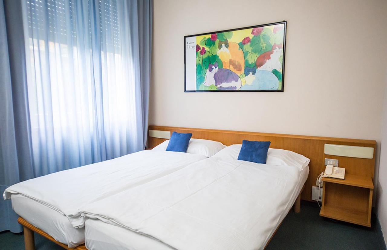 Club Hotel Olivi - Tennis Center マルチェージネ エクステリア 写真