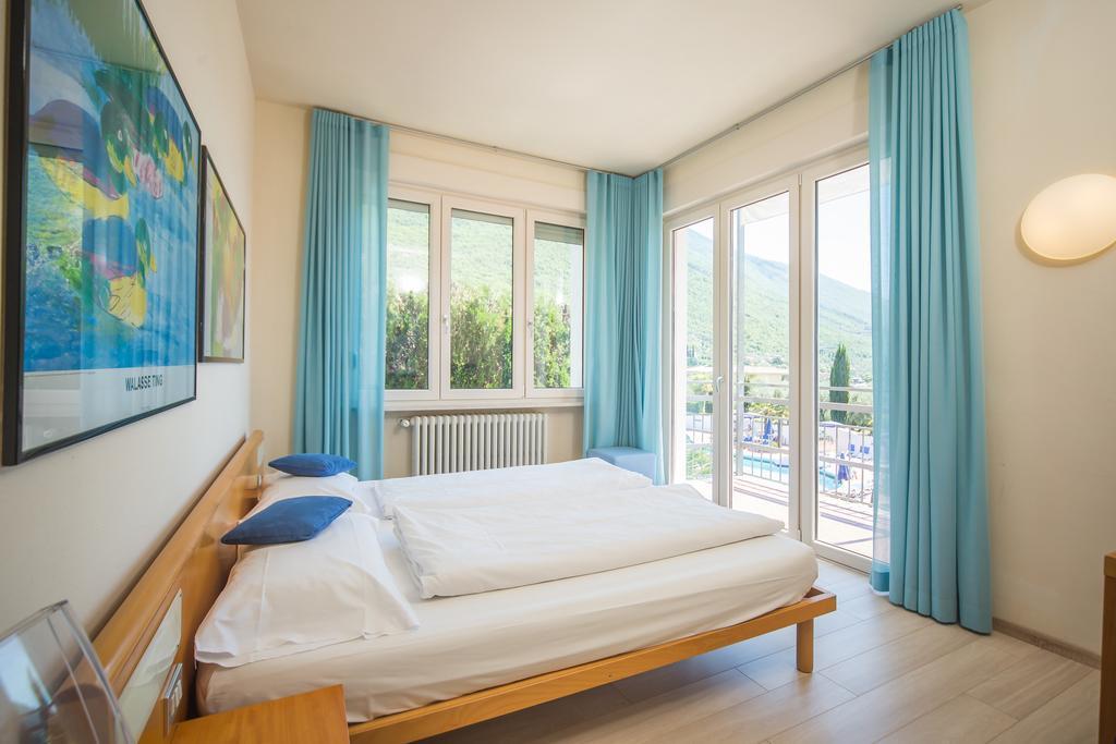 Club Hotel Olivi - Tennis Center マルチェージネ エクステリア 写真